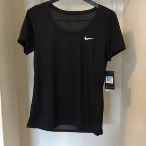 NWT Nike Women’s Dri-Fit Tee